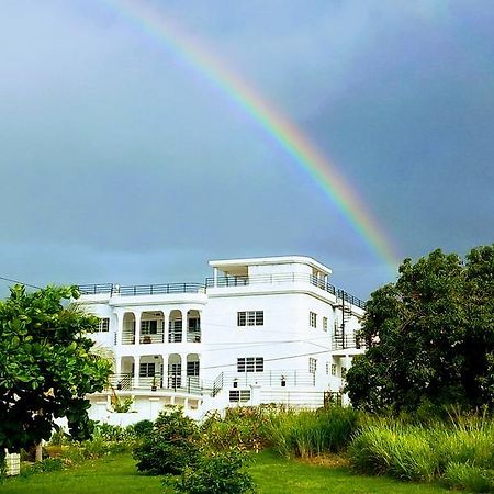 Big Red'S Hotel Bull Savanna Ngoại thất bức ảnh